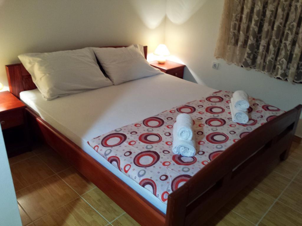 Hotel Old Bazaar Skopje Quarto foto